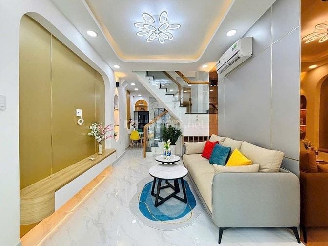 Gấp! Bán nhà Hoàng Văn Thụ, Tân Bình hẻm 6m Giá 5Tỷ200 / 60m2 