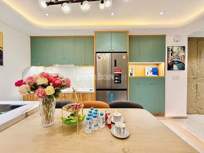 Nhà tuyệt đẹp 3 lầu +ST xe hơi để trong nhà, Đường Số 3, P8, Q.Gò Vấp