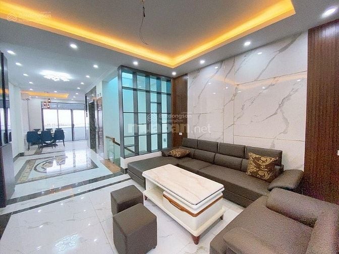 Cần bán nhà ở Huỳnh Thúc Kháng, Láng Hạ, Đống Đa 60m2 7 tầng thang