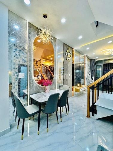 Gần Mặt Tiền, Nhà Mới, 40m2, 3PN, Lý Thường Kiệt, Quận Gò Vấp. 