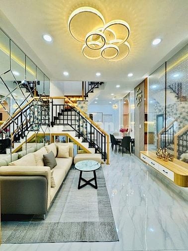 Gần Mặt Tiền, Nhà Mới, 40m2, 3PN, Lý Thường Kiệt, Quận Gò Vấp. 