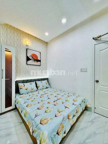 Gần Mặt Tiền, Nhà Mới, 40m2, 3PN, Lý Thường Kiệt, Quận Gò Vấp. 