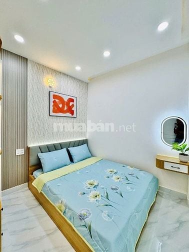 Gần Mặt Tiền, Nhà Mới, 40m2, 3PN, Lý Thường Kiệt, Quận Gò Vấp. 