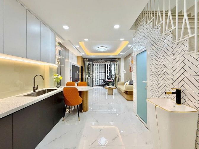 Nhà đẹp trệt+2 lầu Đường Số 2, P3, Q.Gò Vấp, ngay bệnh viện 175