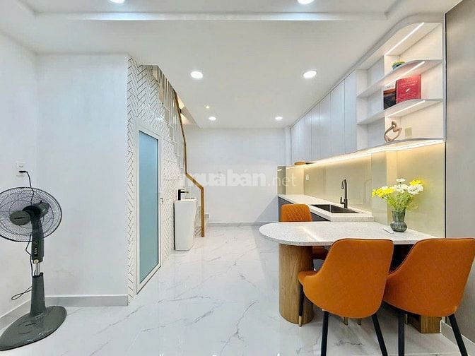Nhà đẹp trệt+2 lầu Đường Số 2, P3, Q.Gò Vấp, ngay bệnh viện 175