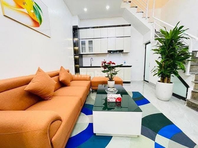 Nhà Đẹp Gần Đường Ô Tô Nguyễn Trãi 23m, 4 tầng, mt 5.3m, giá 4.85 tỷ