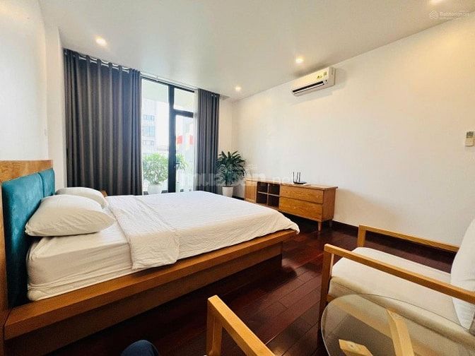 Bán toà nhà căn hộ 9 tầng khu Phố Đường Tây Hồ, Quảng An,Hà Nội 