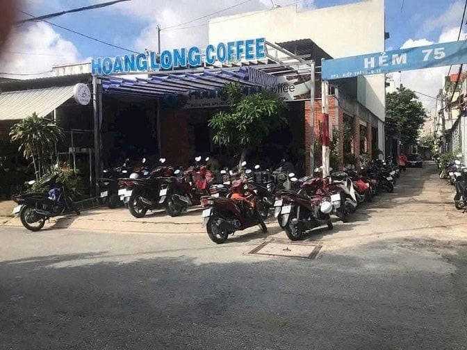 bán nhà CĂN GÓC 2 MẶT TIỀN CAFE, ĐT 6m nở hậu 7,4m  x 20m Lê văn kương