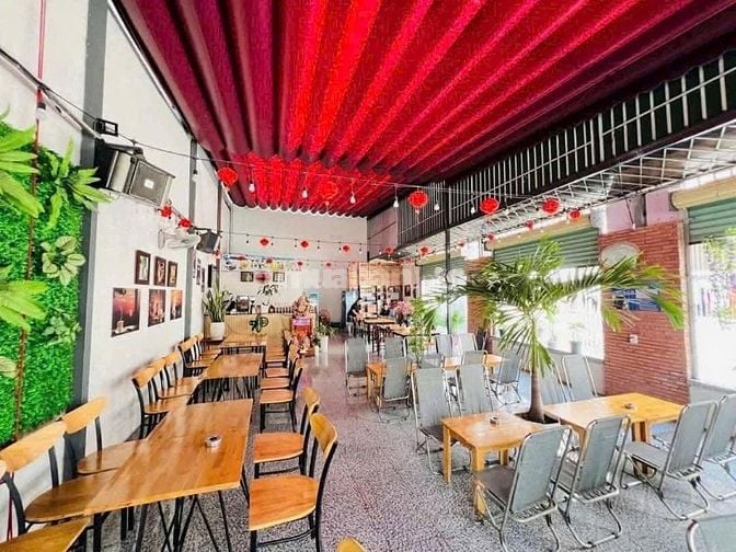 bán nhà CĂN GÓC 2 MẶT TIỀN CAFE, ĐT 6m nở hậu 7,4m  x 20m Lê văn kương