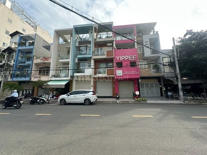 Nhà khu Tên Lửa, MT đường Số 6, DT 4 x 21m, 3.5 tấm, 12 tỷ. (Tín Hưng)