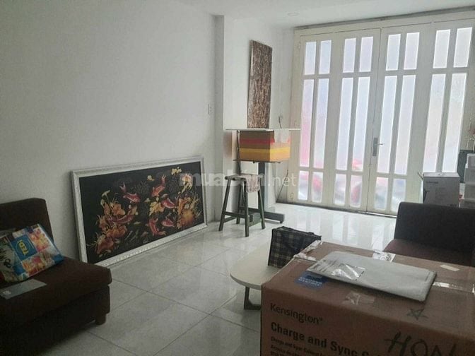 Bán nhà Q1 đường Lê Lai 7x9m 4 tầng hẻm đẹp chỉ 17 tỷ.