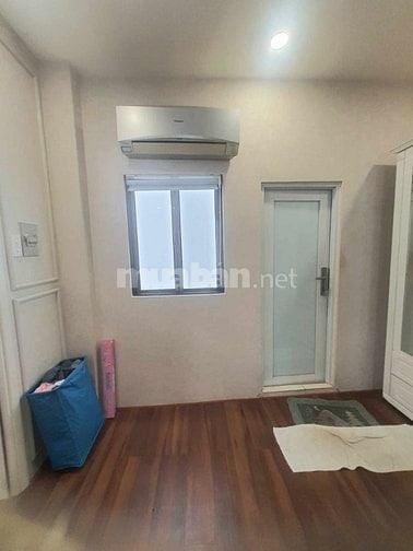 Bán nhà Q1 đường Lê Lai 7x9m 4 tầng hẻm đẹp chỉ 17 tỷ.