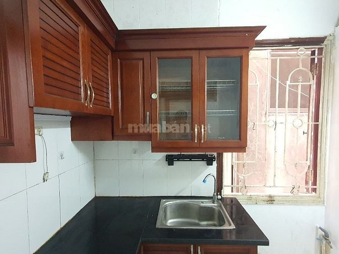 Phòng 30m2 đầy đủ nội thất - Núi trúc Ba đình