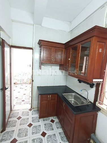 Phòng 30m2 đầy đủ nội thất - Núi trúc Ba đình