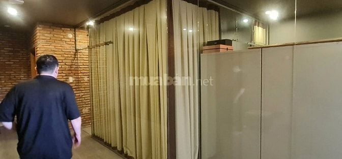 Bán biệt thự 7x20m chỉ 8,5 tỷ ngay Lê Văn Lương và Nguyễn Văn Linh.