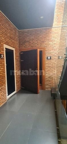 Bán biệt thự 7x20m chỉ 8,5 tỷ ngay Lê Văn Lương và Nguyễn Văn Linh.