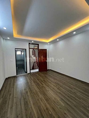 BÁN NHÀ TẠI HỒ ĐỀN LỪ, Q.HOÀNG MAI 32m2, 5T, GIÁ NHỈNH 7 