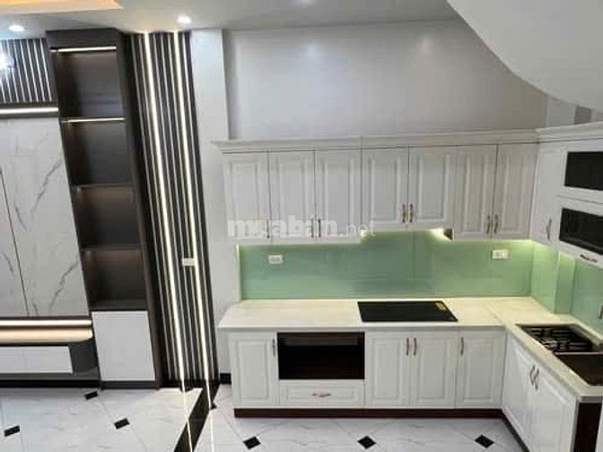 BÁN NHÀ TẠI HỒ ĐỀN LỪ, Q.HOÀNG MAI 32m2, 5T, GIÁ NHỈNH 7 