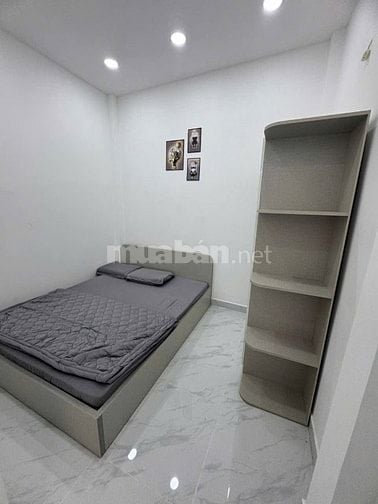 4,99tỷ! Xe tải đỗ cửa! Bán nhà 2 tầng Bùi Đình Tuý, P24. Ngay Bà Chiểu