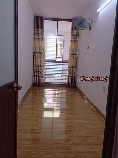 BÁN NHÀ NGAY ĐẠI HỌC CÔNG THƯƠNG NHỈNH 2 TỶ  -  22M2 - 3 TẦNG