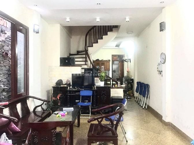 B.án nhà P.Lương Khánh Thiện,Q Hoàng Mai, Ngõ thông tứ tung,dt 43m2