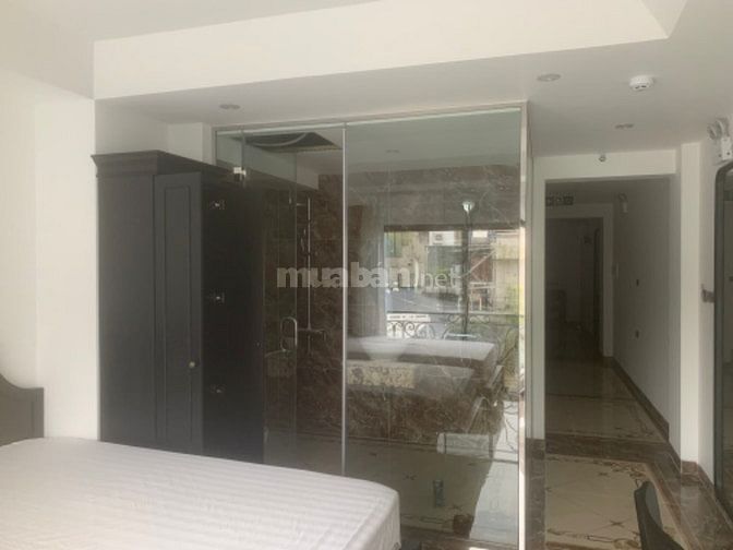 Cho thuê khách sạn TT phố cổ 13 phòng, mới 100%