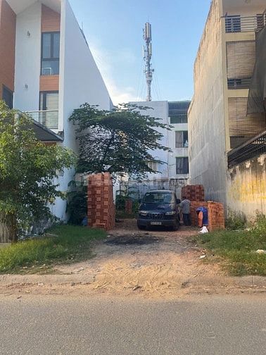 Đất góc 2mt 5m x 22m đường LÊ VĂN THỊNH vị trí đẹp, giá tốt 12,6 tỷ