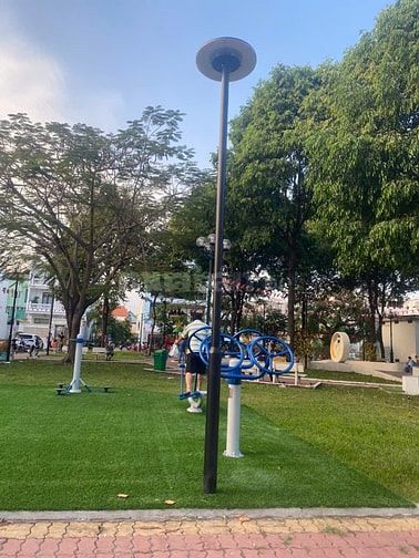 Đất góc 2mt 5m x 22m đường LÊ VĂN THỊNH vị trí đẹp, giá tốt 12,6 tỷ