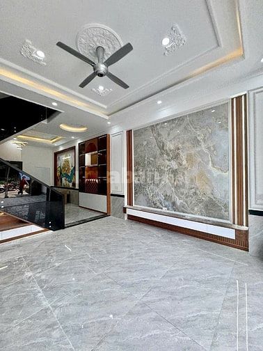 Bán nhà 2 Tầng 98m2 Bửu Hòa,SHR đường xe tăng tung tăng,giá rẻ bèo