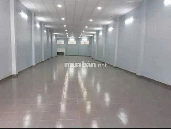 Cho thuê nhà nguyên căn Tân Bình, mặt tiền đường Cộng Hoà, 3 tầng