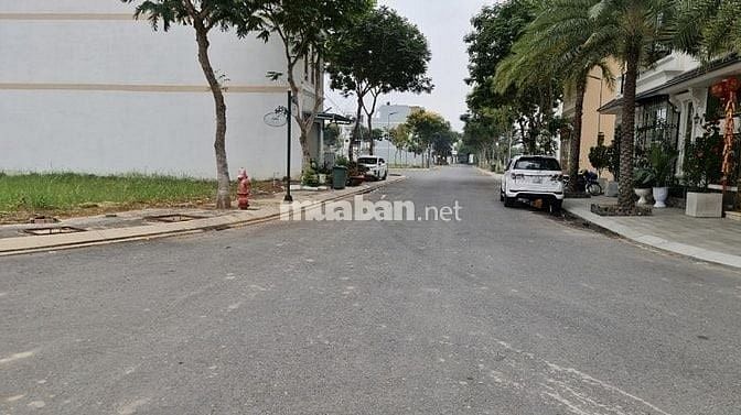 BÁN ĐẤT NỀN (NHÀ PHỐ TM) 4.5x22m, DA FIVE STAR ECO CITY, sổ hồng 2,8tỷ