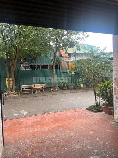Cho thuê nhà 2 tầng ngõ 242 đường Vạn Phúc, Hà Đông
