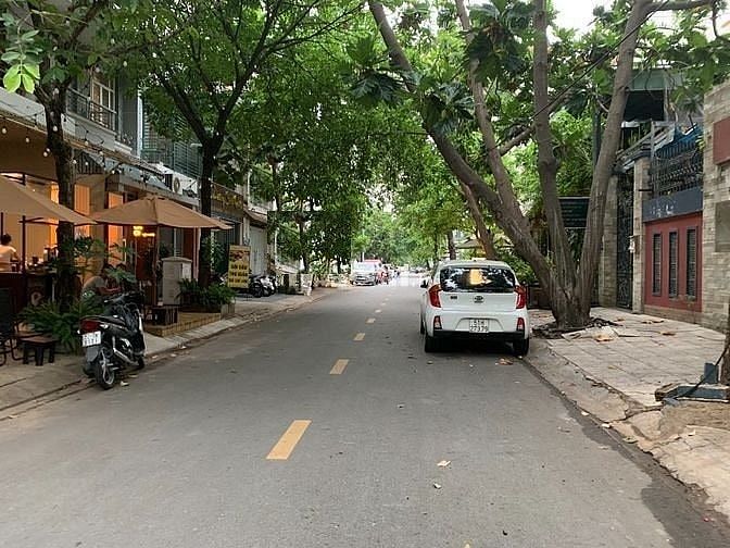 Bán nhà biệt thự An Phú An Khánh Quận 2 cũ gần Trường Học 200m2 45 tỷ