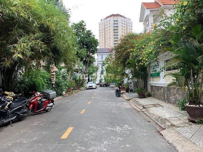 Bán nhà biệt thự An Phú An Khánh Quận 2 cũ gần Trường Học 200m2 45 tỷ
