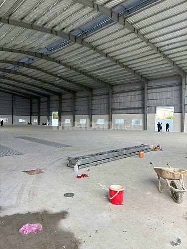 Cho thuê kho xưởng Bến Lức, Long An, KV: 5.000m2, X: 2.800m2,vp: 150m2