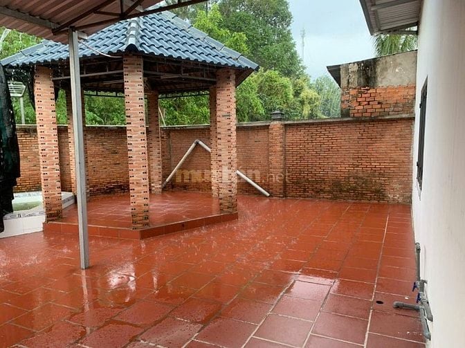 Bán nhà mặt tiền Tỉnh Lộ 7- gần chợ Lô 6