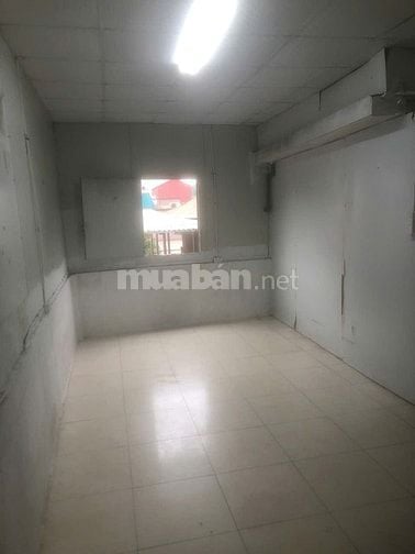 Chính chủ cho thuê phòng tầng 4 tại Hoàng Hoa Thám, Ba Đình, Hà Nội