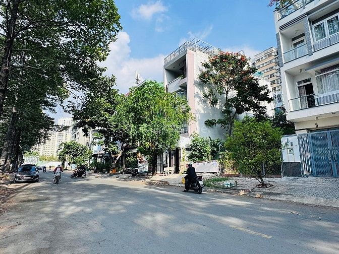 Bán đất mặt tiền Dương Văn An, P. An Phú Quận 2 DT 110m2 giá 27.9 tỷ