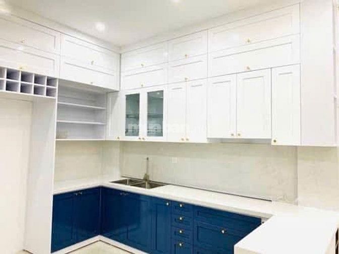 TUYỆT PHẨM PHỐ LẠC LONG QUÂN 31M2 x 5T, NGÕ Ô TÔ TRÁNH, CHỈ 7 TỶ