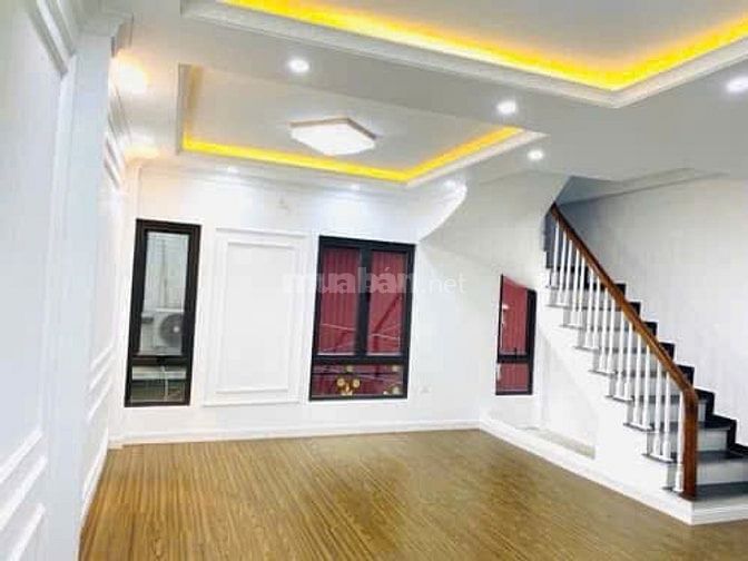 TUYỆT PHẨM PHỐ LẠC LONG QUÂN 31M2 x 5T, NGÕ Ô TÔ TRÁNH, CHỈ 7 TỶ