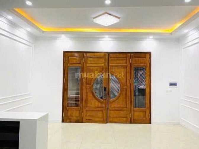 TUYỆT PHẨM PHỐ LẠC LONG QUÂN 31M2 x 5T, NGÕ Ô TÔ TRÁNH, CHỈ 7 TỶ