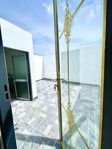 Nhà Bán Lỗ, Mặt Tiền Đường Nhựa, Sổ Hồng Riêng