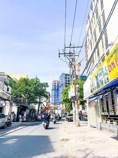 N.Cho Thuê Toà Nhà: 84 Nguyên Hồng, P1, Gò Vấp_DTSD: 1500m2 ( H + 7T )