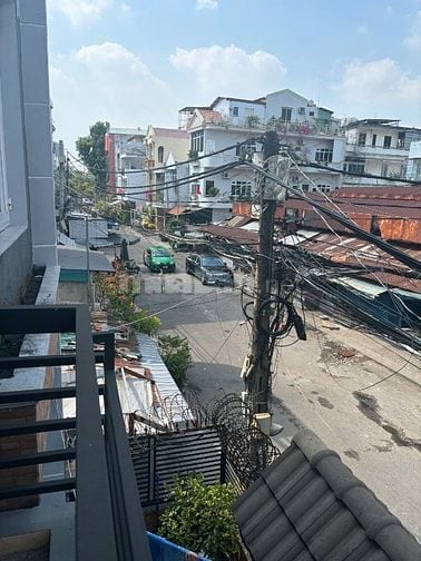 BÁN hoặc CHO THUÊ NHÀ hẻm xe hơi quay đầu thoải mái, DT 62,3m2