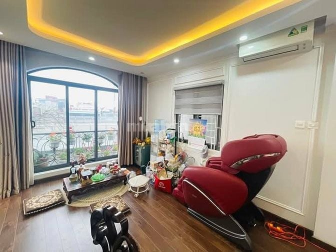Bán Nhà Mặt Phố Kinh Doanh Đại La, Hai Bà Trưng 61m, 7 tầng, giá 35 tỷ