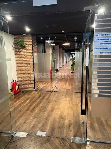 Cho thuê văn phòng giá tốt tại Nguyễn Huệ,P. Bến Nghé, Quận 1, 433m2