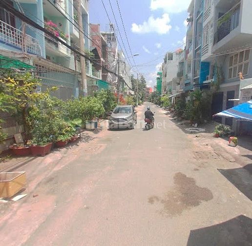 Tầm 8 tỷ !! Nhà Mặt tiền 2 tầng khu 820 Hậu Giang, Phường 12, Quận 6