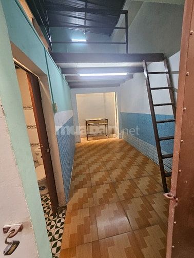 Phòng tên lửa gần aeon bình tân