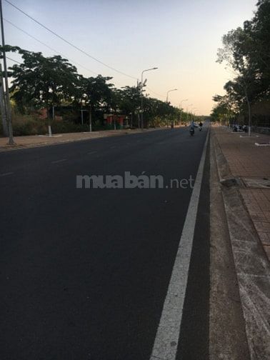 Đất nền đường nhựa lớn trung tâm tp Long khánh