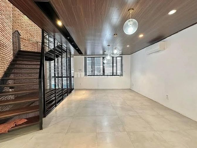 NHÀ HAI MẶT TIỀN TRẦN HUY LIỆU, PHÚ NHUẬN. TẶNG TOÀN BỘ NỘI THẤT